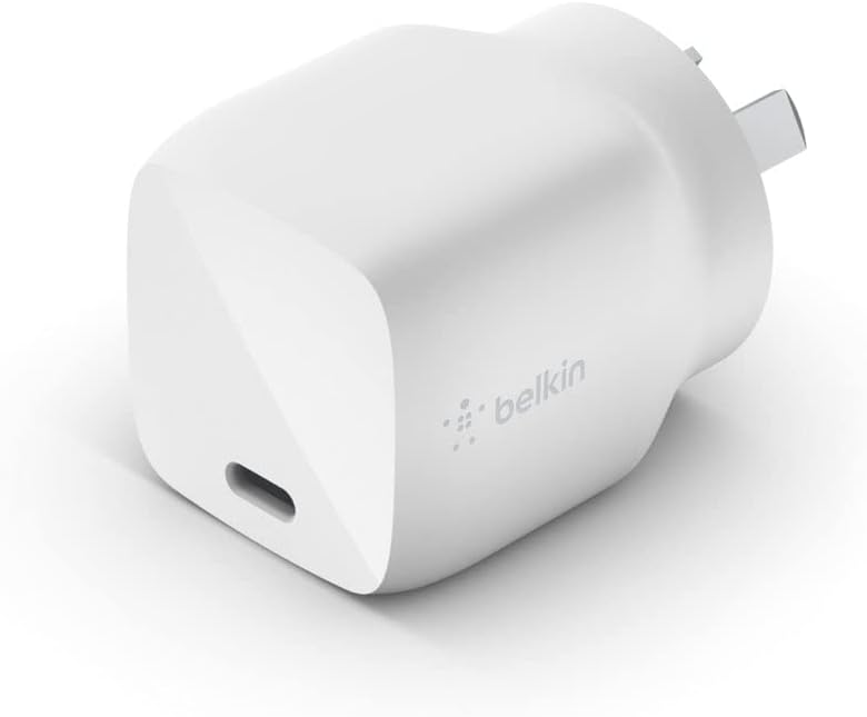 Belkin USB-C GaN Charger 30W — Fast Charger for iPhone, MacBook Air, iPad Pro, Pixel